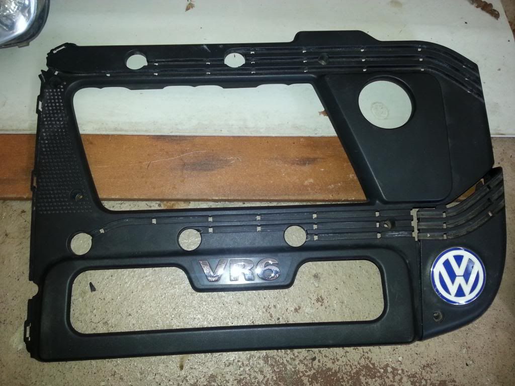 MK4 Jetta GLX OEM Parts. Headlights, Grill, Engine cover, Center