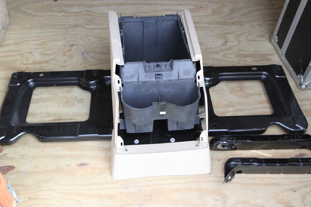 FS 0810 Rear Bucket Seats / Mount / Console Ford Power Stroke Nation