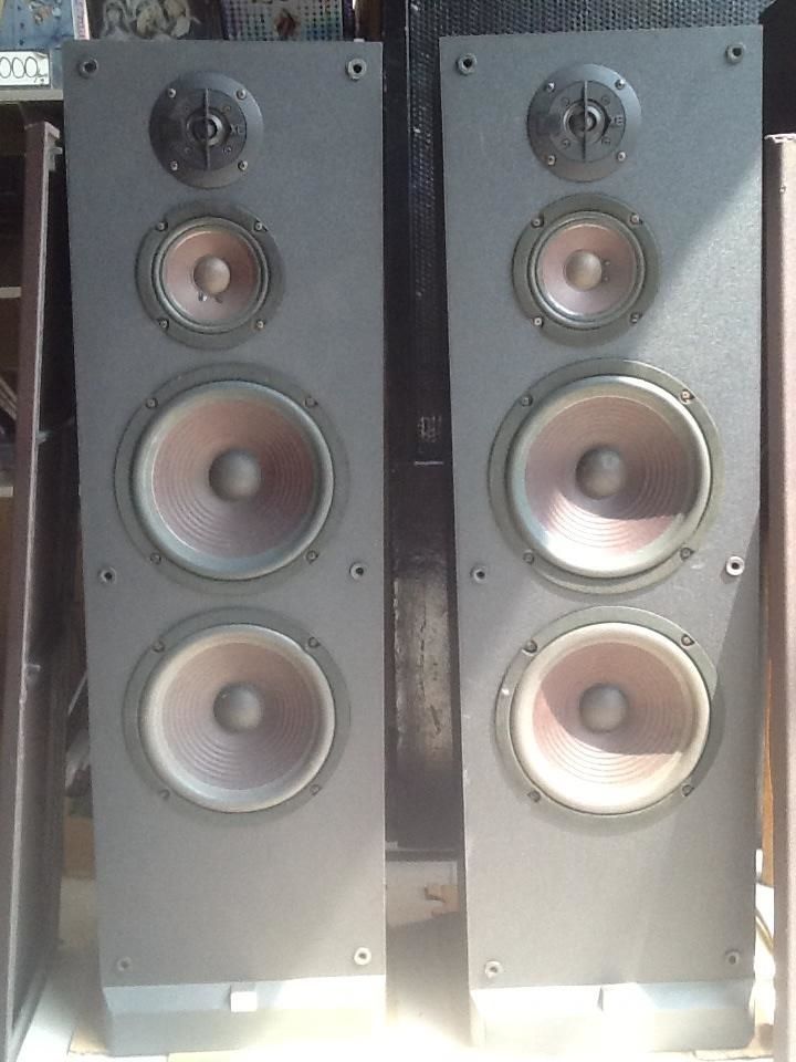 bán cặp loa cột JbL XE-5