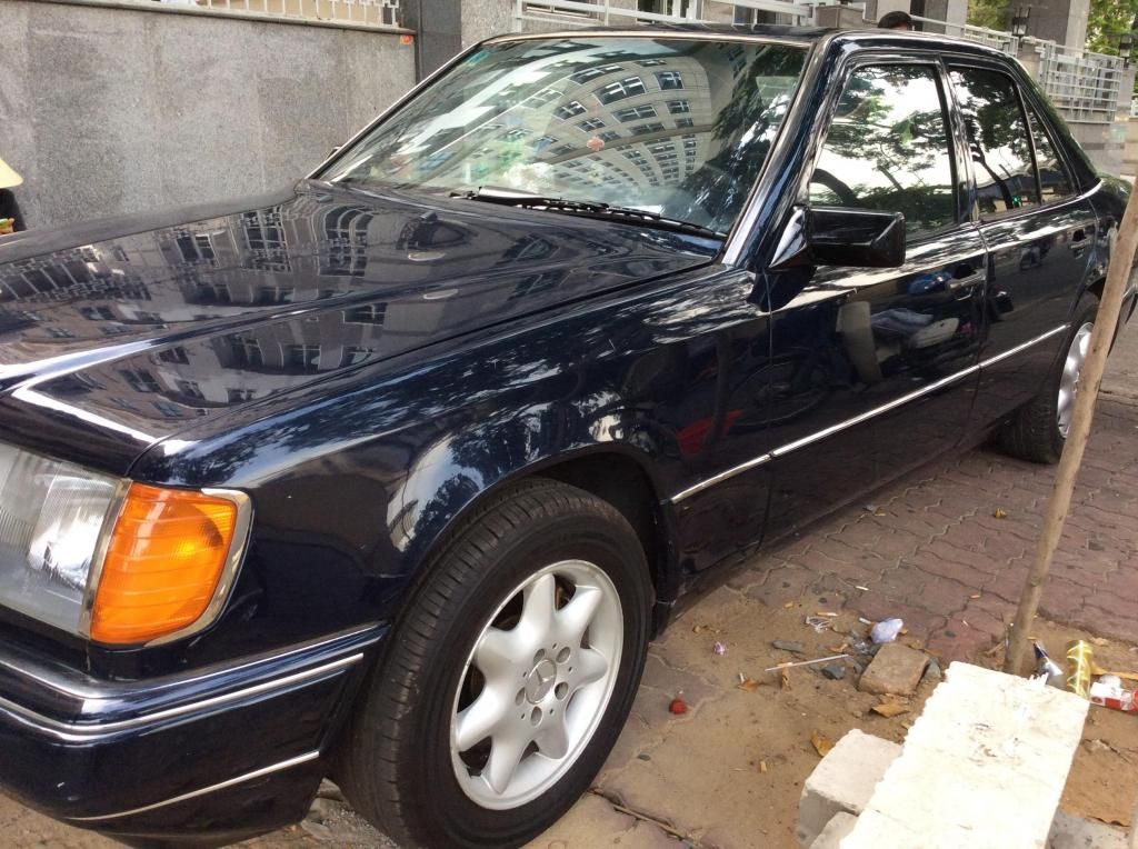 Cần bán xe mercedes e230 - 3