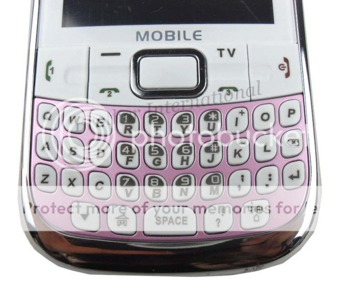   Quad Band Mobile Qwerty TV cell Phone /4 FM TF Card XQ9 Pink  