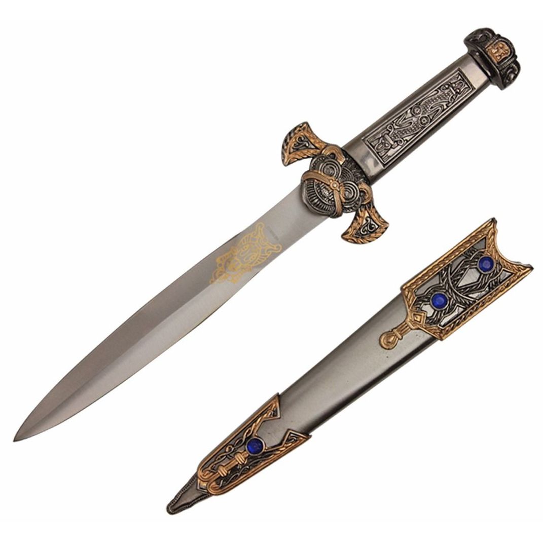 Нож кабальеро купить. Кинжал средневековый. Ножи средневековья. Английский средневековый кинжал. Римский нож.